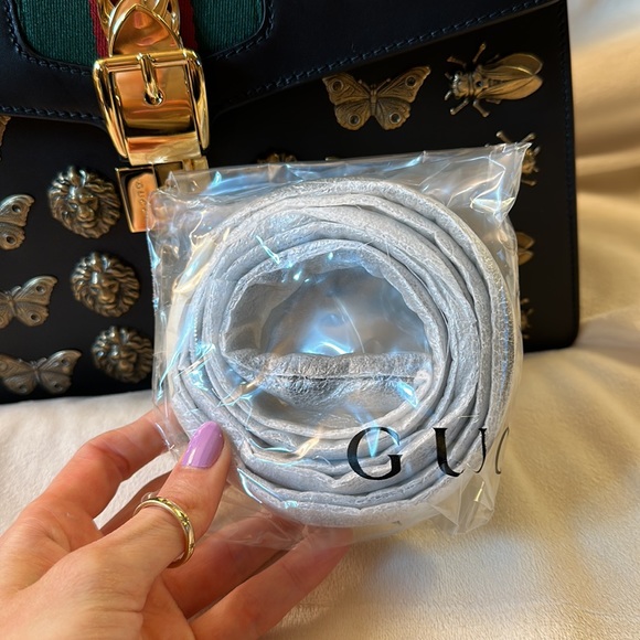 Gucci bug embellished shoulder bag - Picture 11 of 12